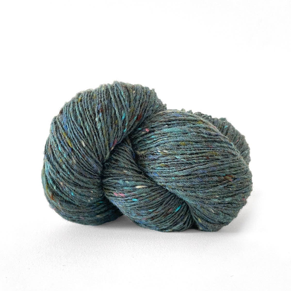 Cricket: Donegal tweed merino wool yarn