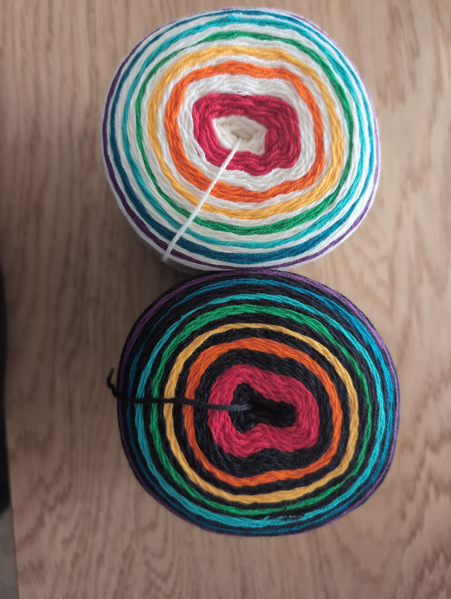 Self-striping Organic Cotton Yarn