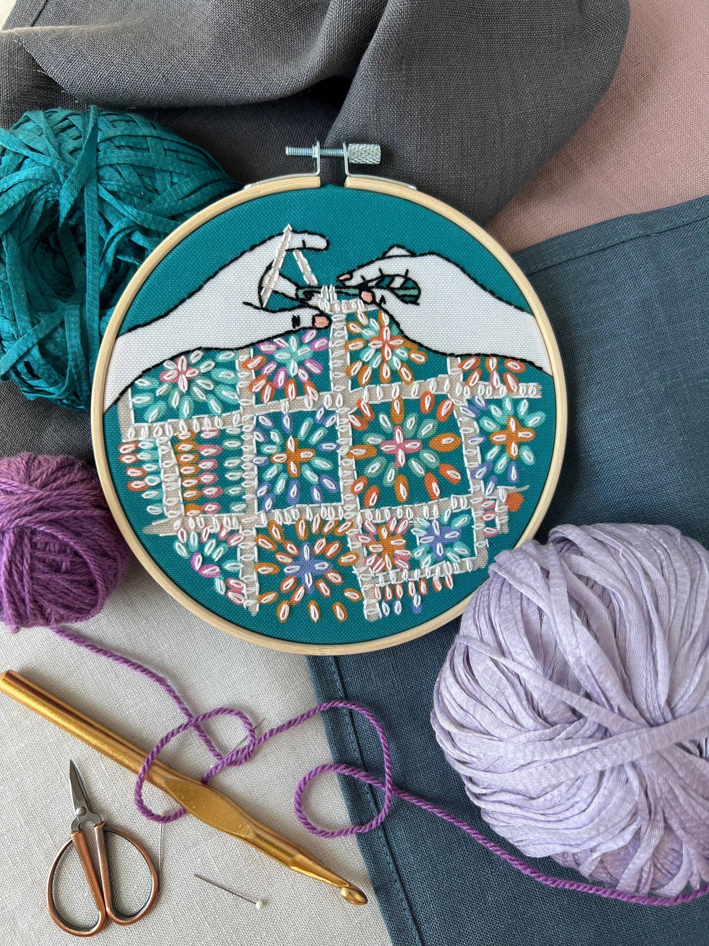 Crochet Lovers Embroidery Kit