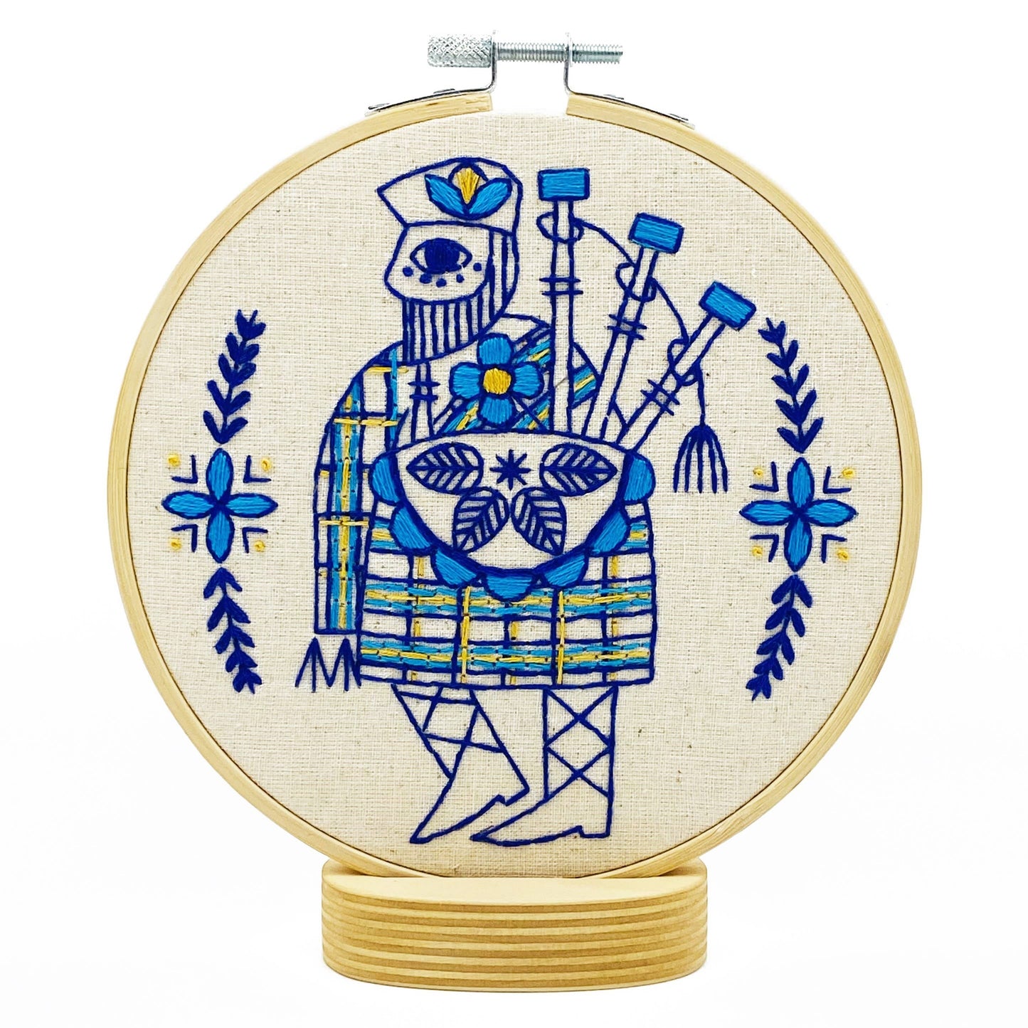 Bagpiper Complete Embroidery Kit