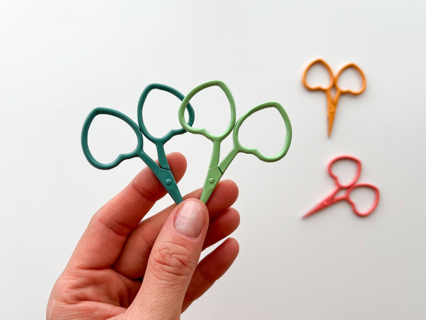 Small Heart scissors, tiny embroidery scissors, little snips