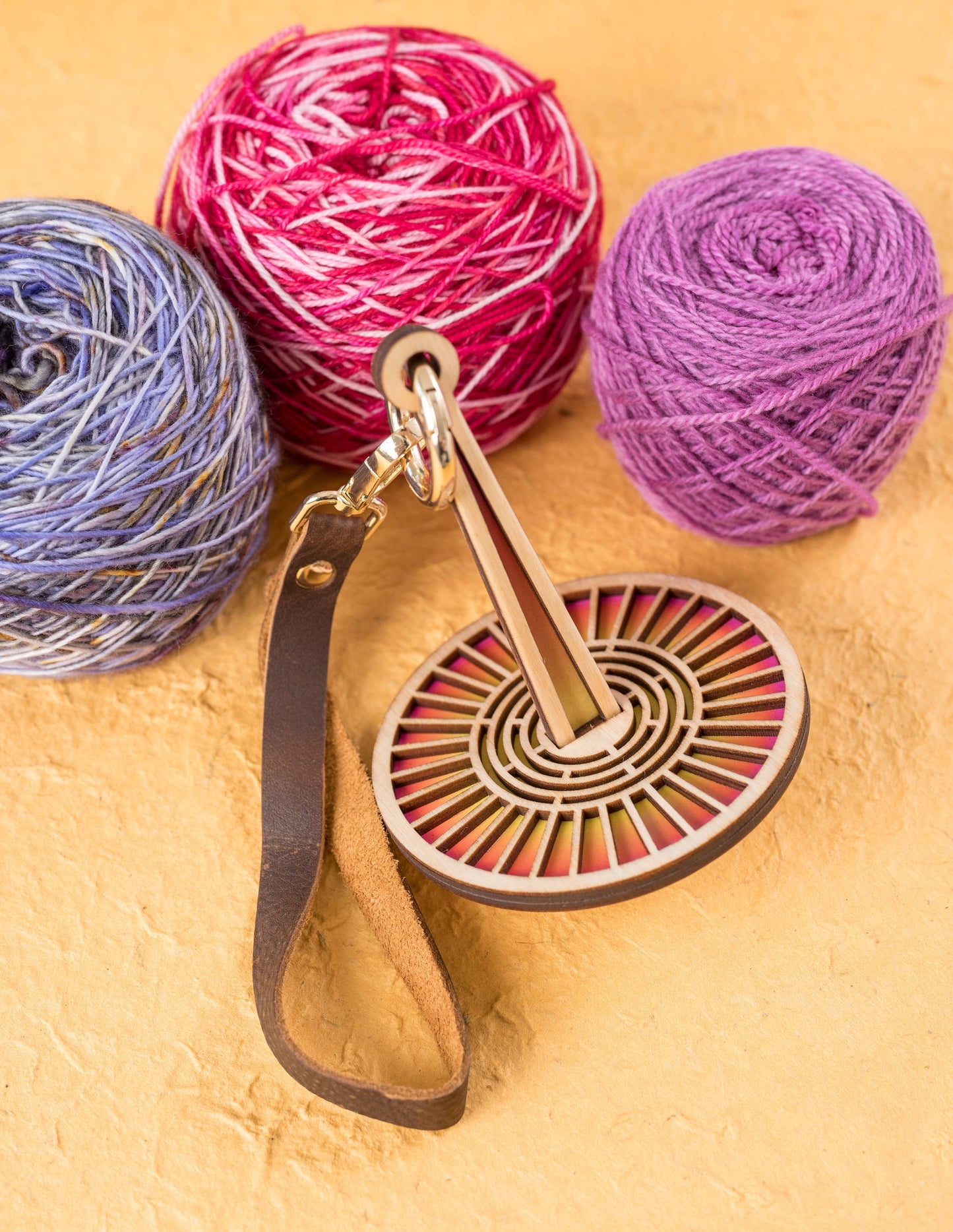 Sunrise Mini Minder yarn holder
