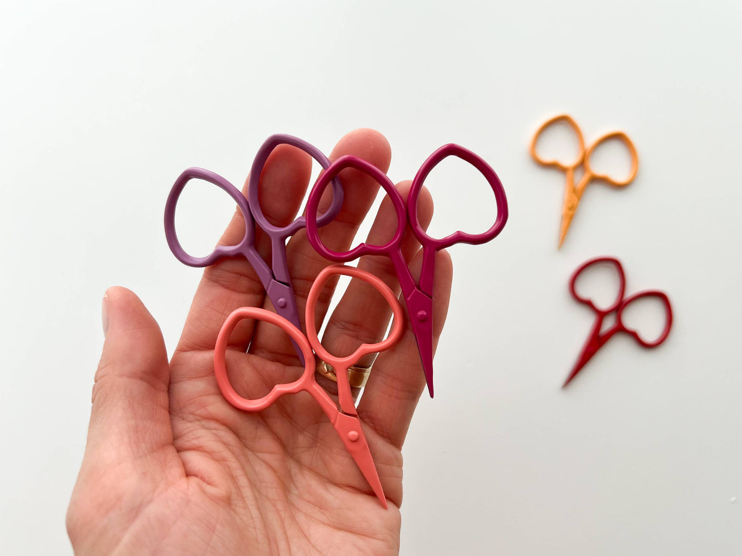 Small Heart scissors, tiny embroidery scissors, little snips