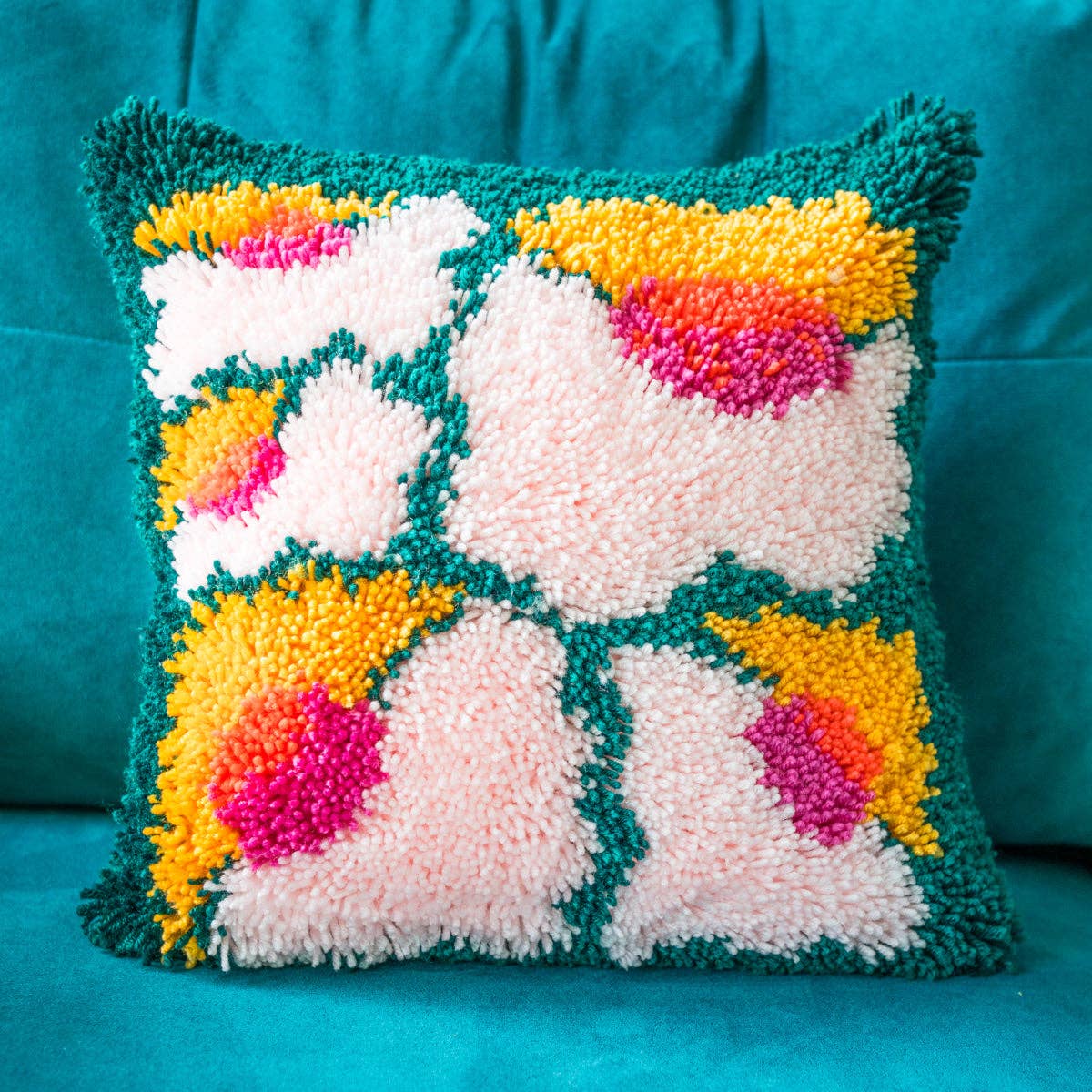 Bloomin’ Lovely Latch Hook Cushion Kit
