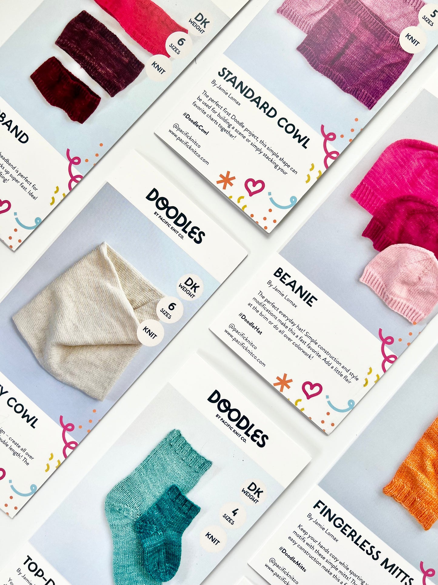 Basic Doodle Pattern Brochures