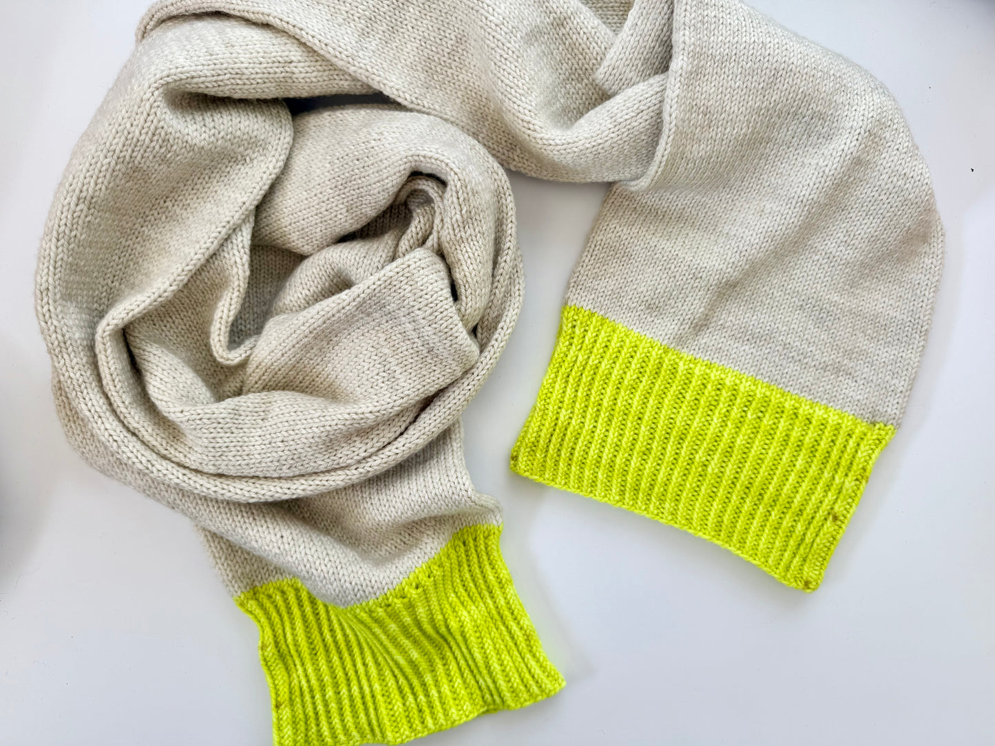 Basic Doodle Pattern Brochures