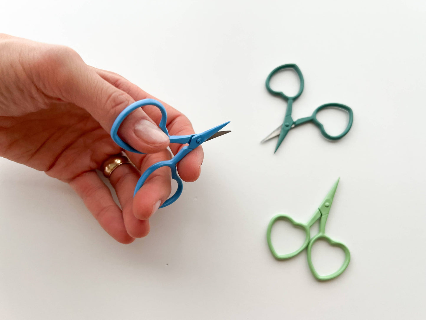 Small Heart scissors, tiny embroidery scissors, little snips