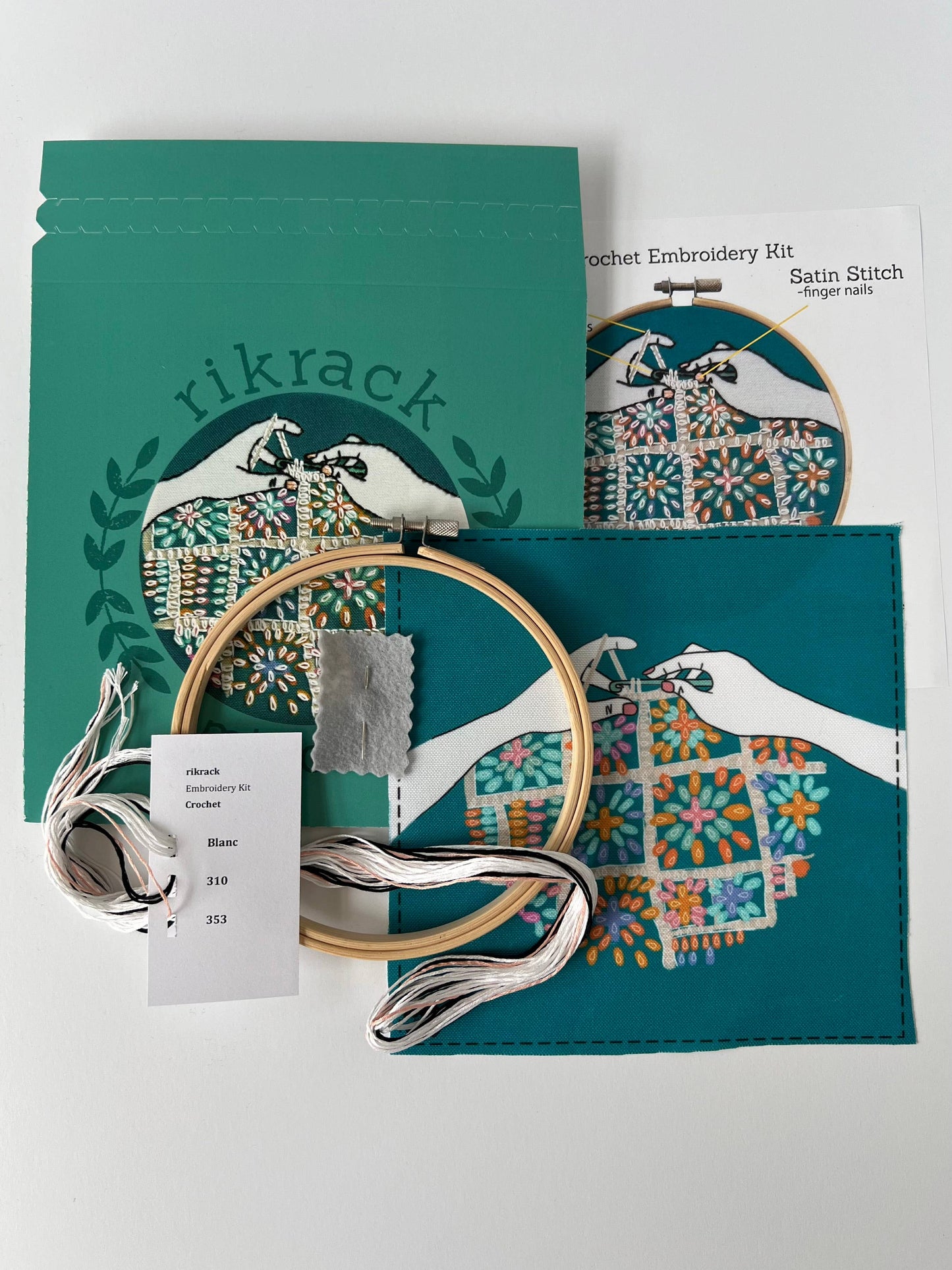 Crochet Lovers Embroidery Kit