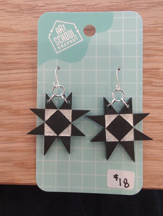 Wonky Star Hanging Earrings - BW